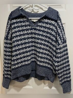 Navy & White Patterned Collared V-Neck Pullover Sweater | Greige | XL Women’s